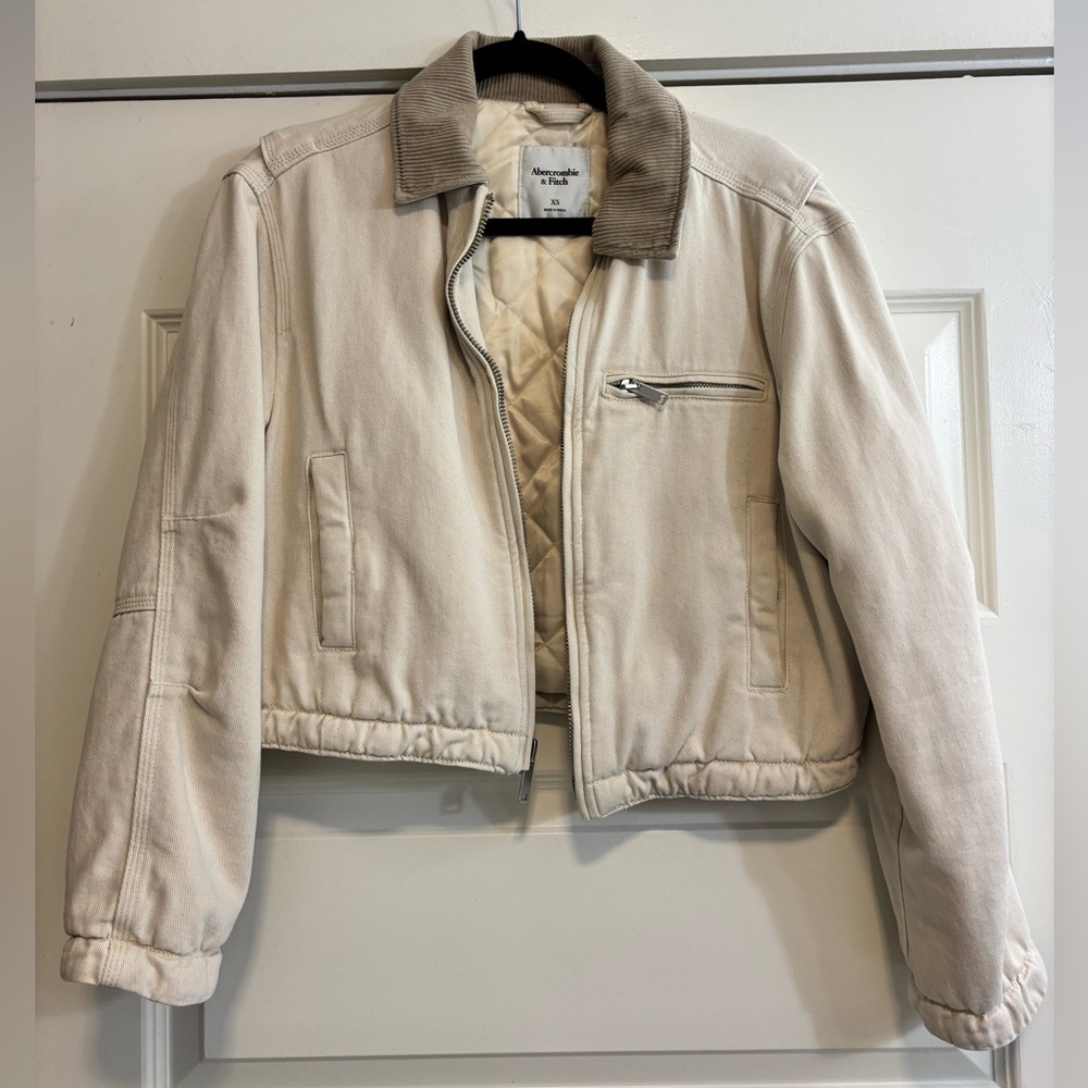 Abercrombie & Fitch Cropped Twill Workwear Jacket